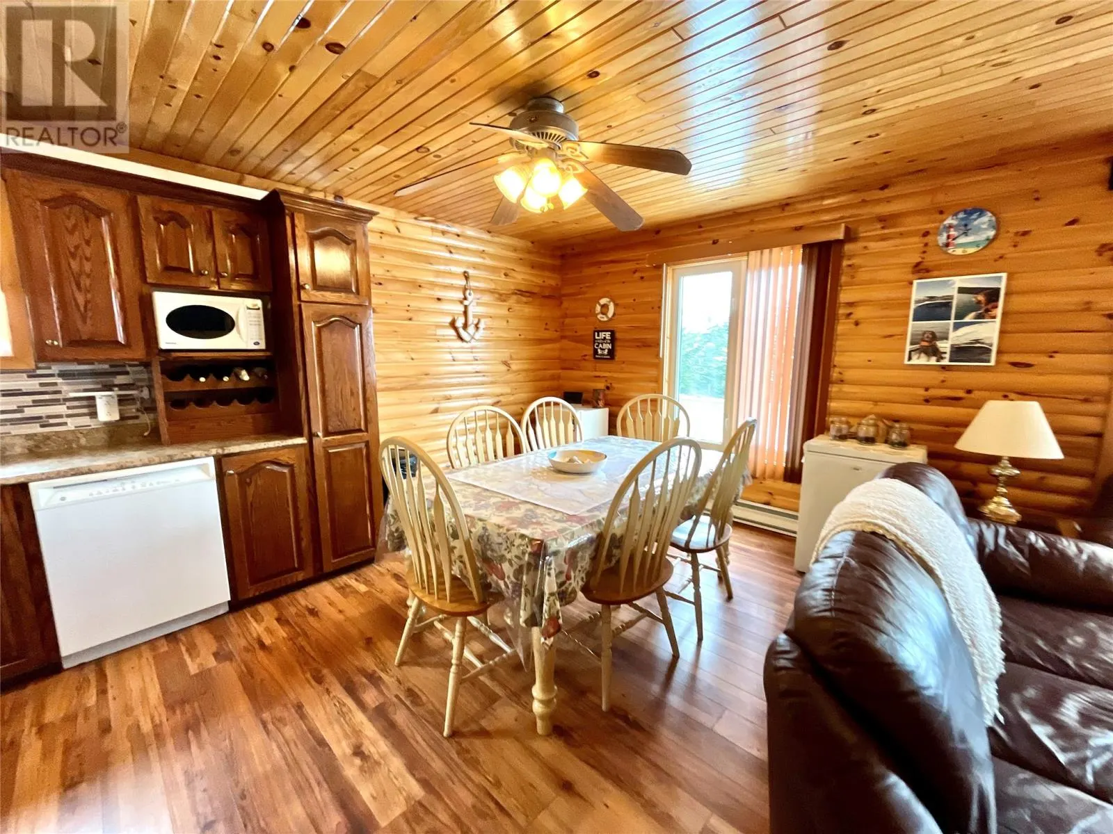 5 Black River Heights