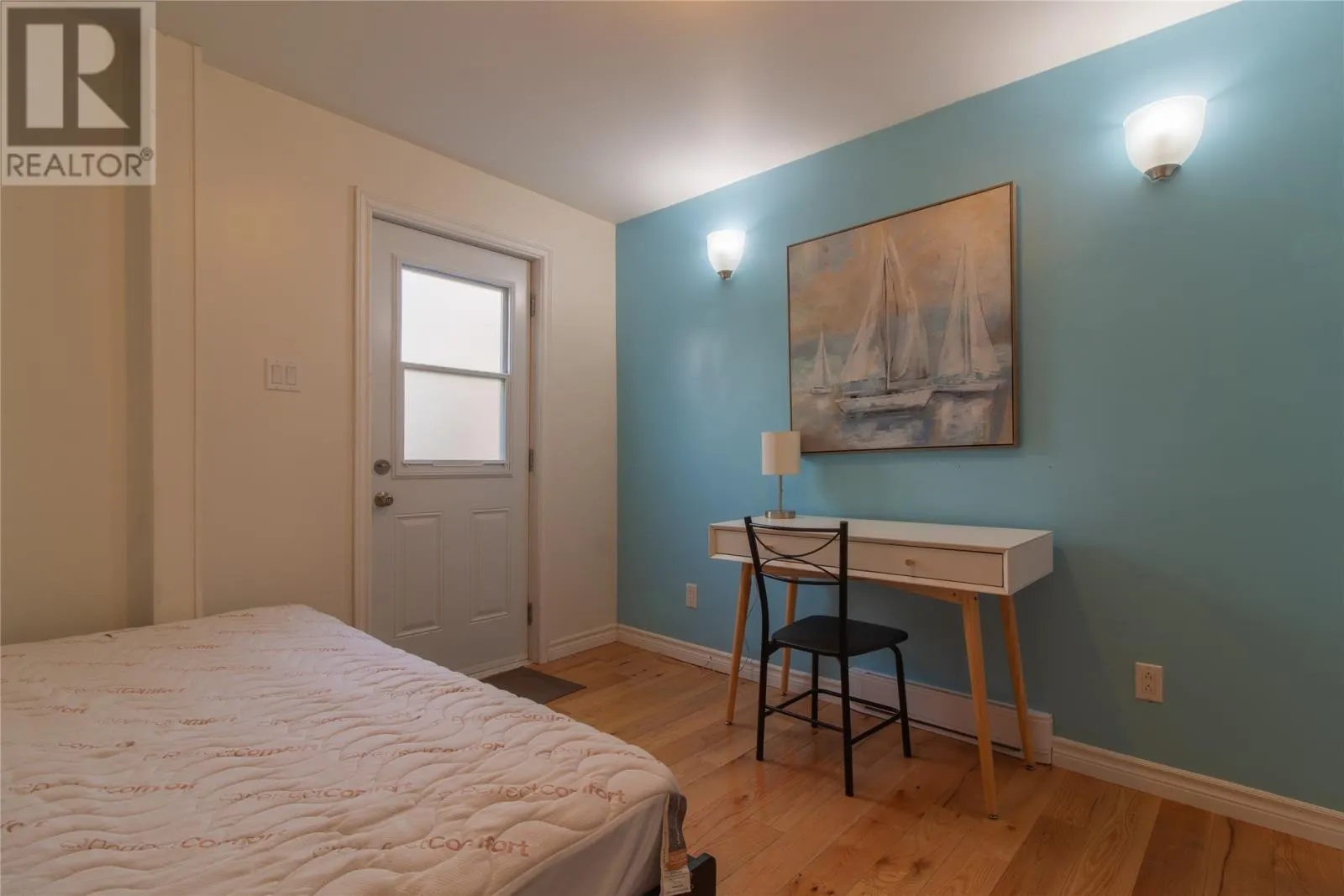 39-41 Freshwater Road