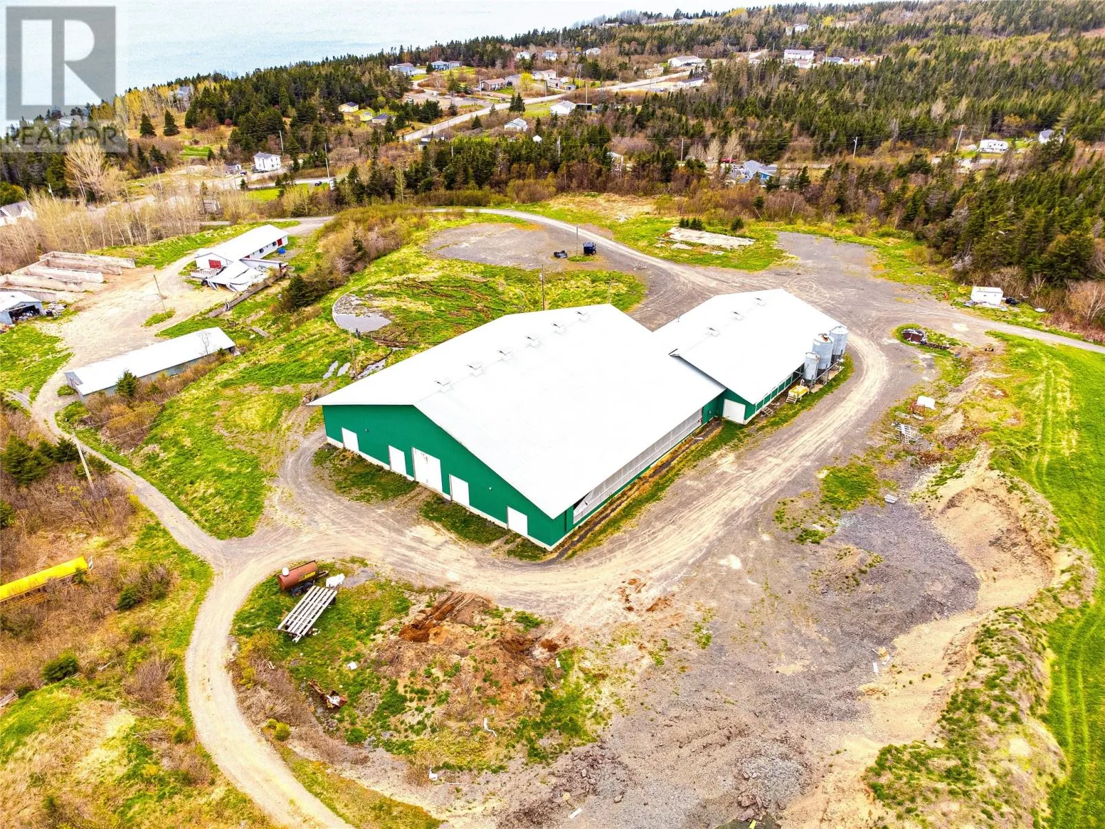 921 Smith Sound Road