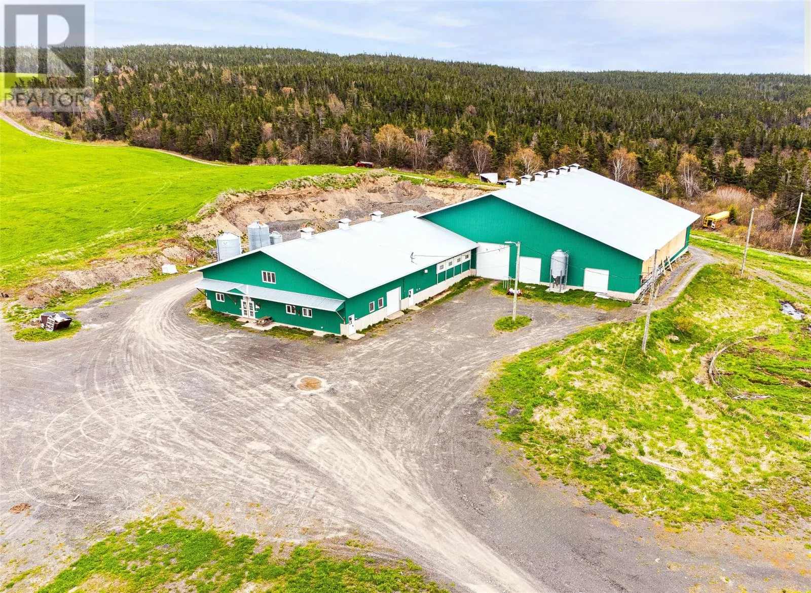921 Smith Sound Road