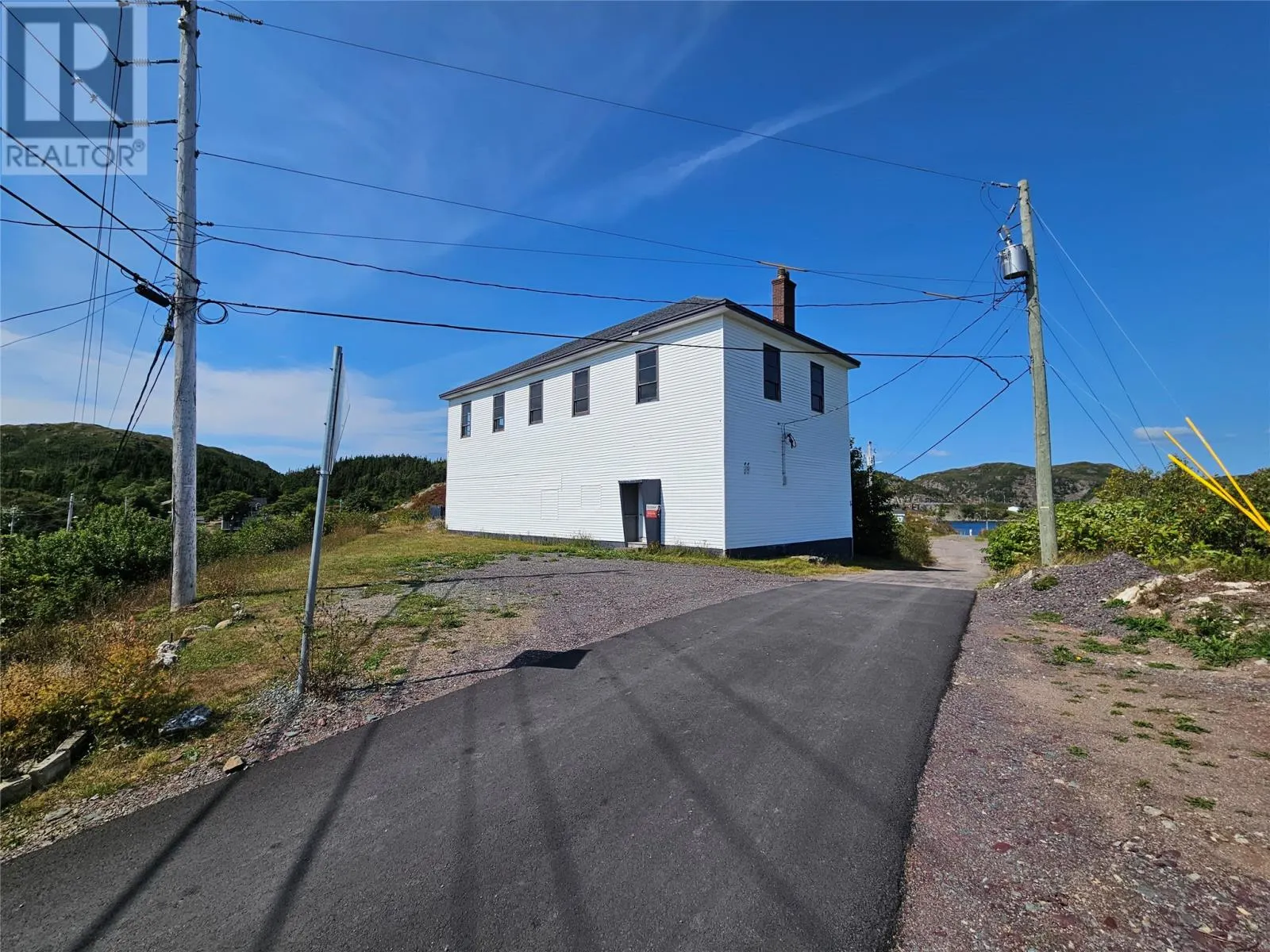 3 Rocky Lane
