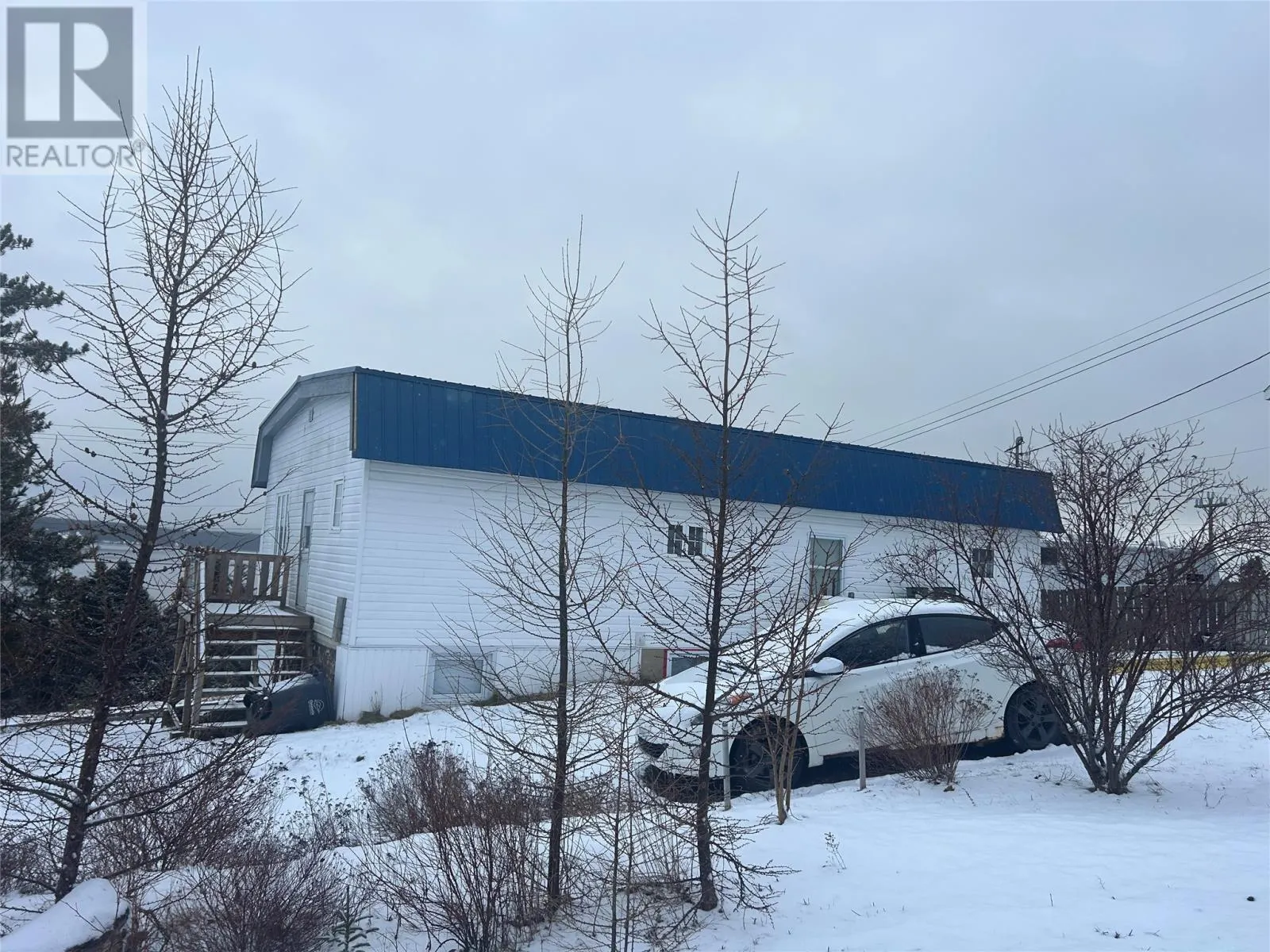 8 Old Church Road