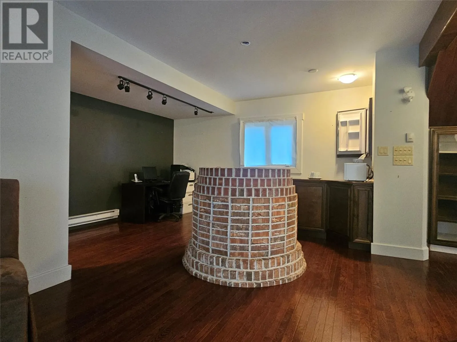 28 Seaview Drive