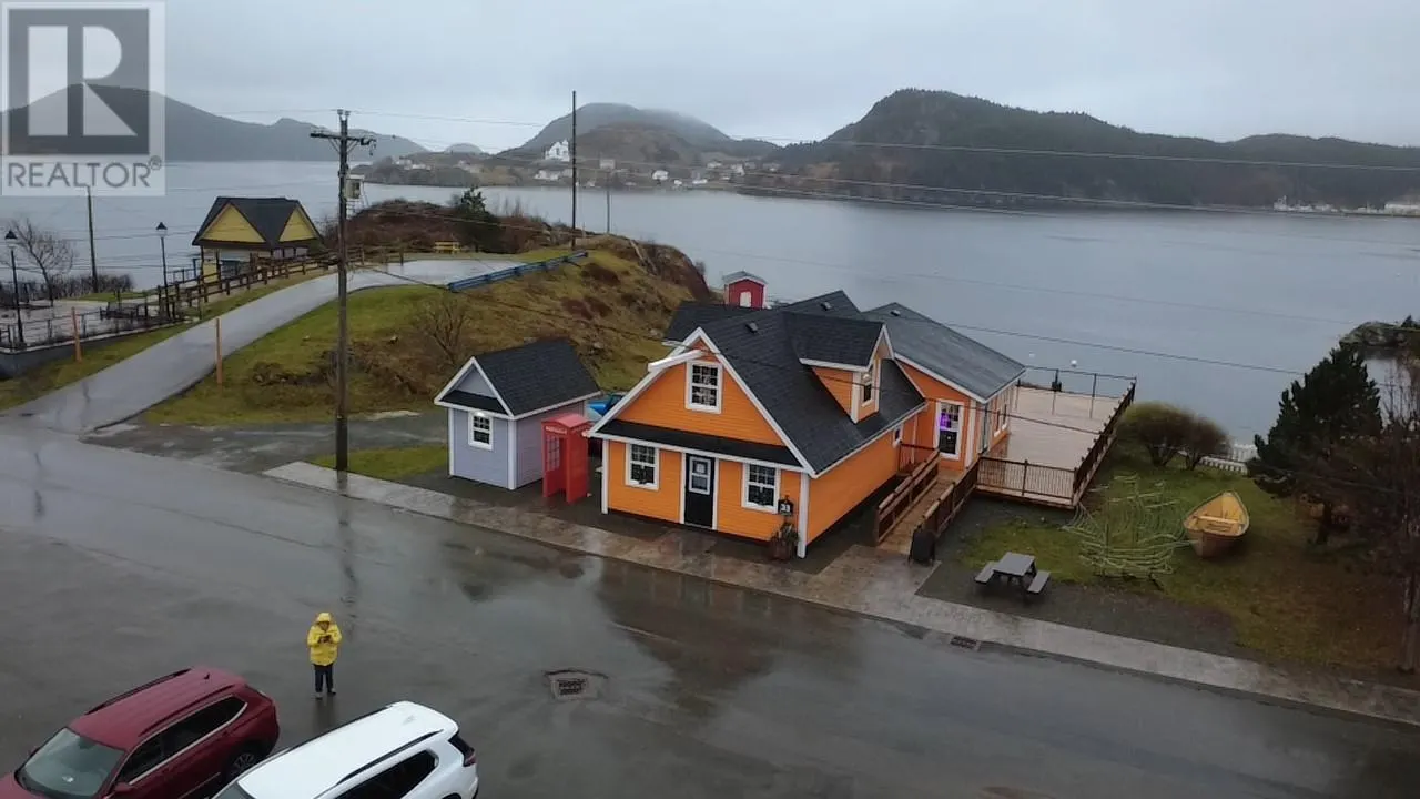 28 Seaview Drive