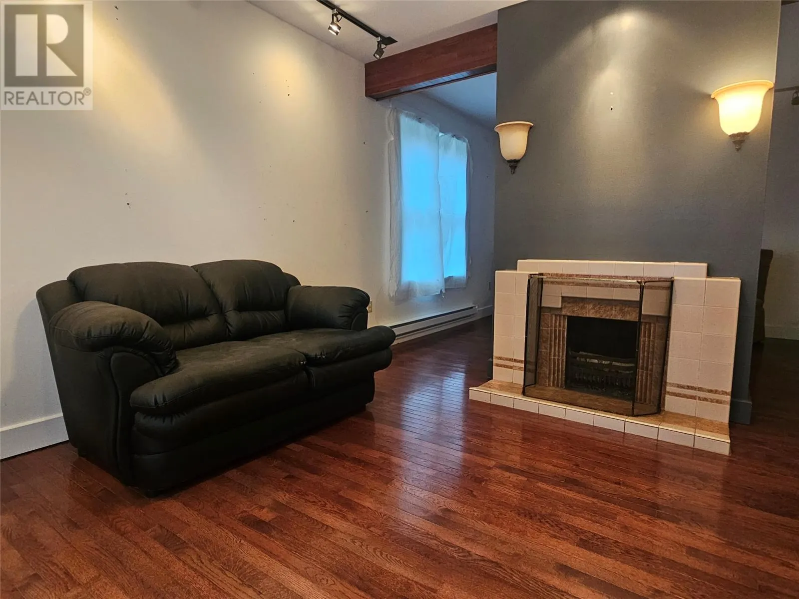 28 Seaview Drive