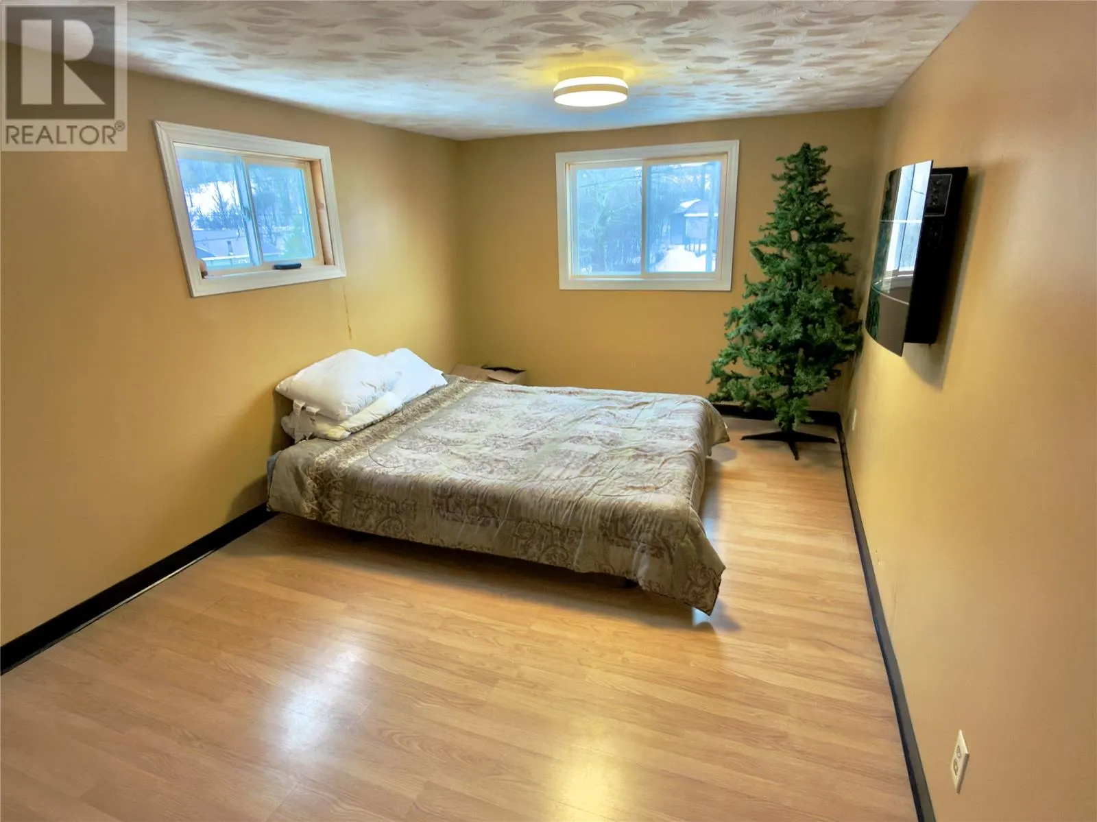 111 MARINE Drive