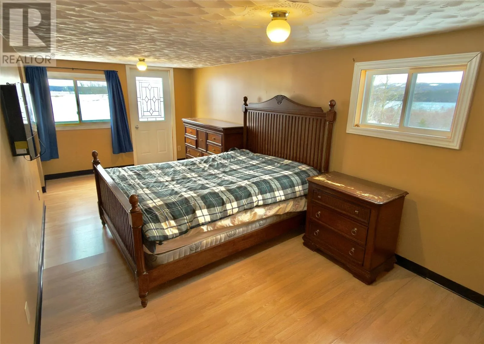 111 MARINE Drive