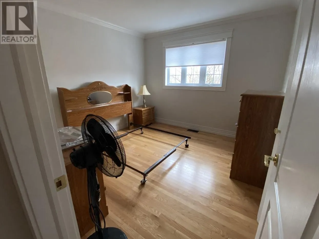 35 Rattley Row