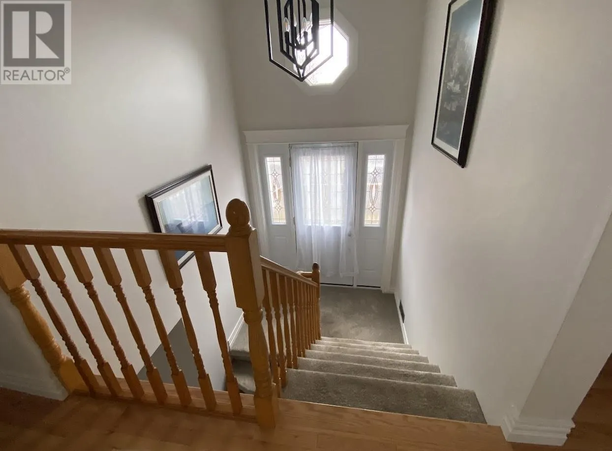 35 Rattley Row