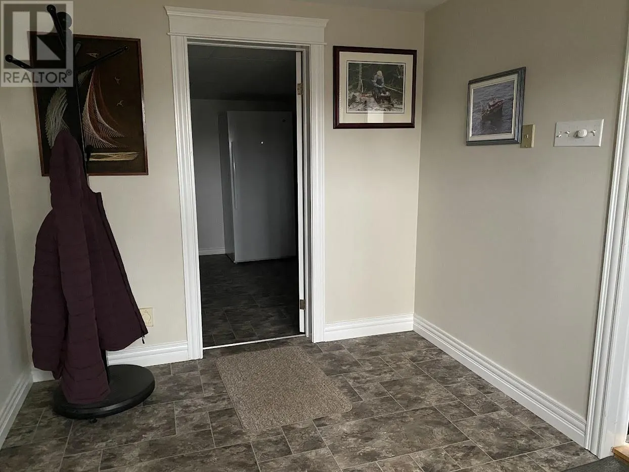 35 Rattley Row