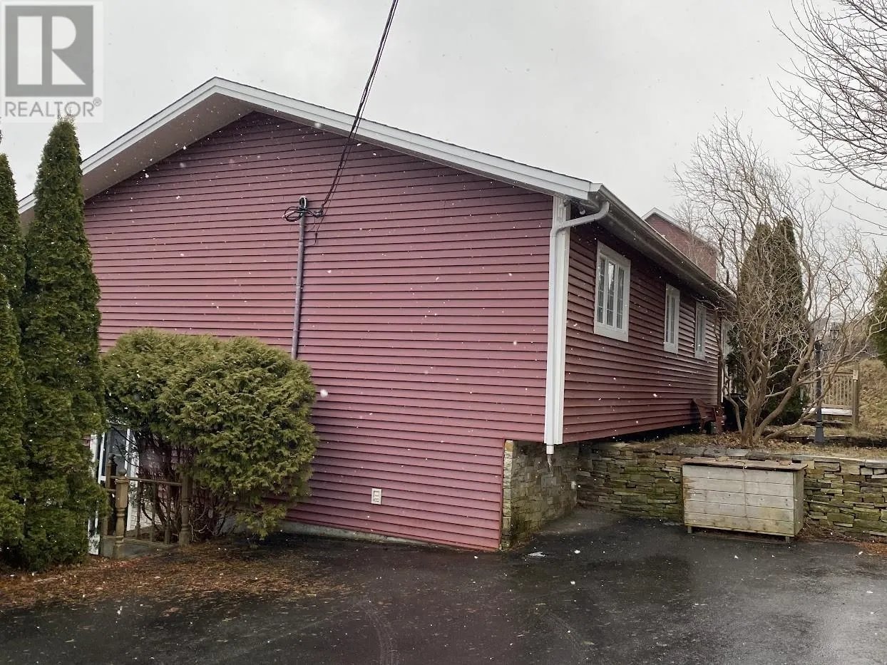 35 Rattley Row