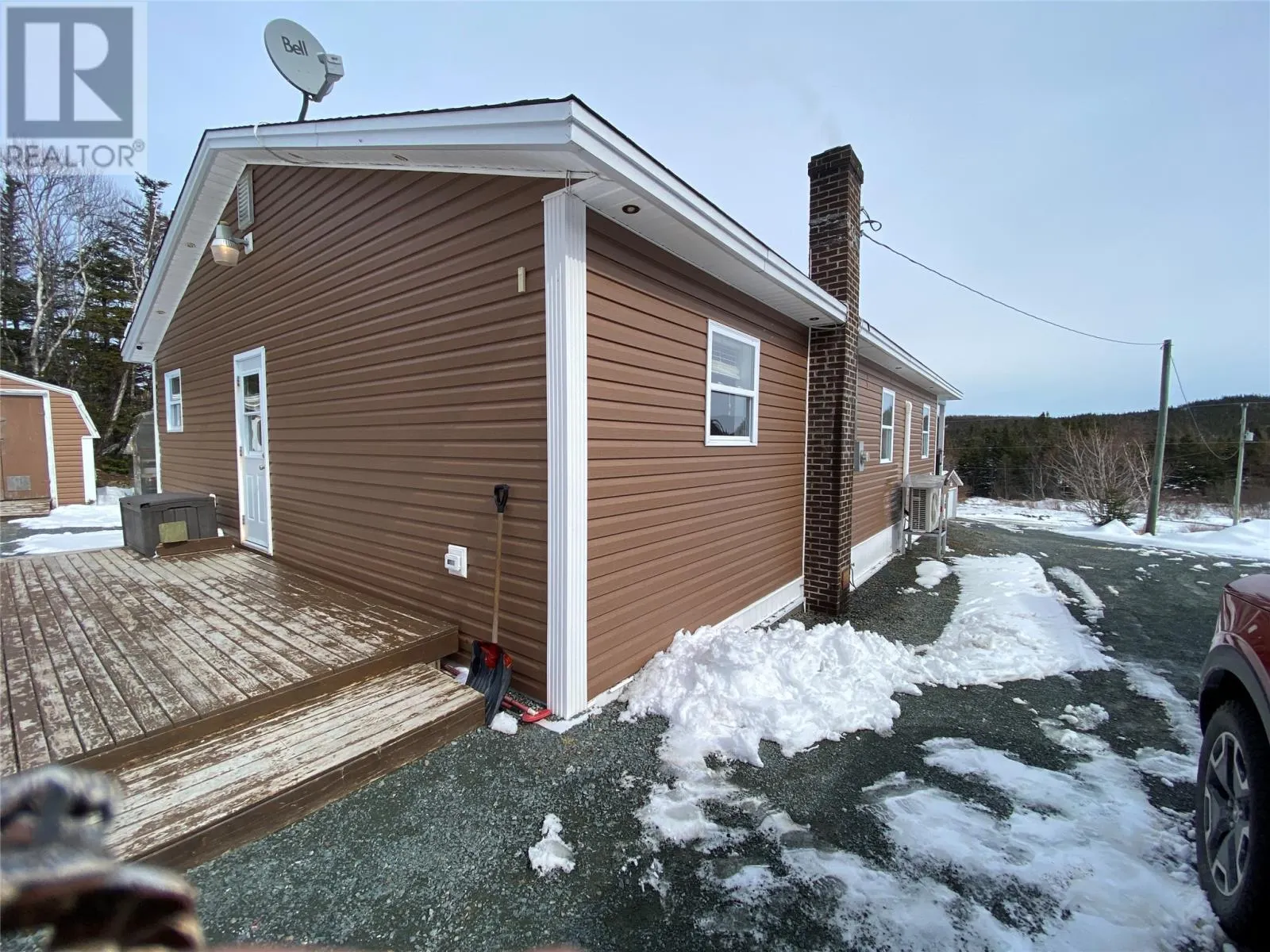 5 Snow's Pond Road