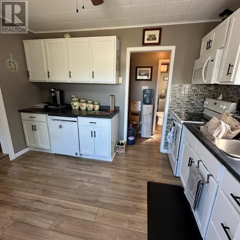 87 Ocean Pond Road