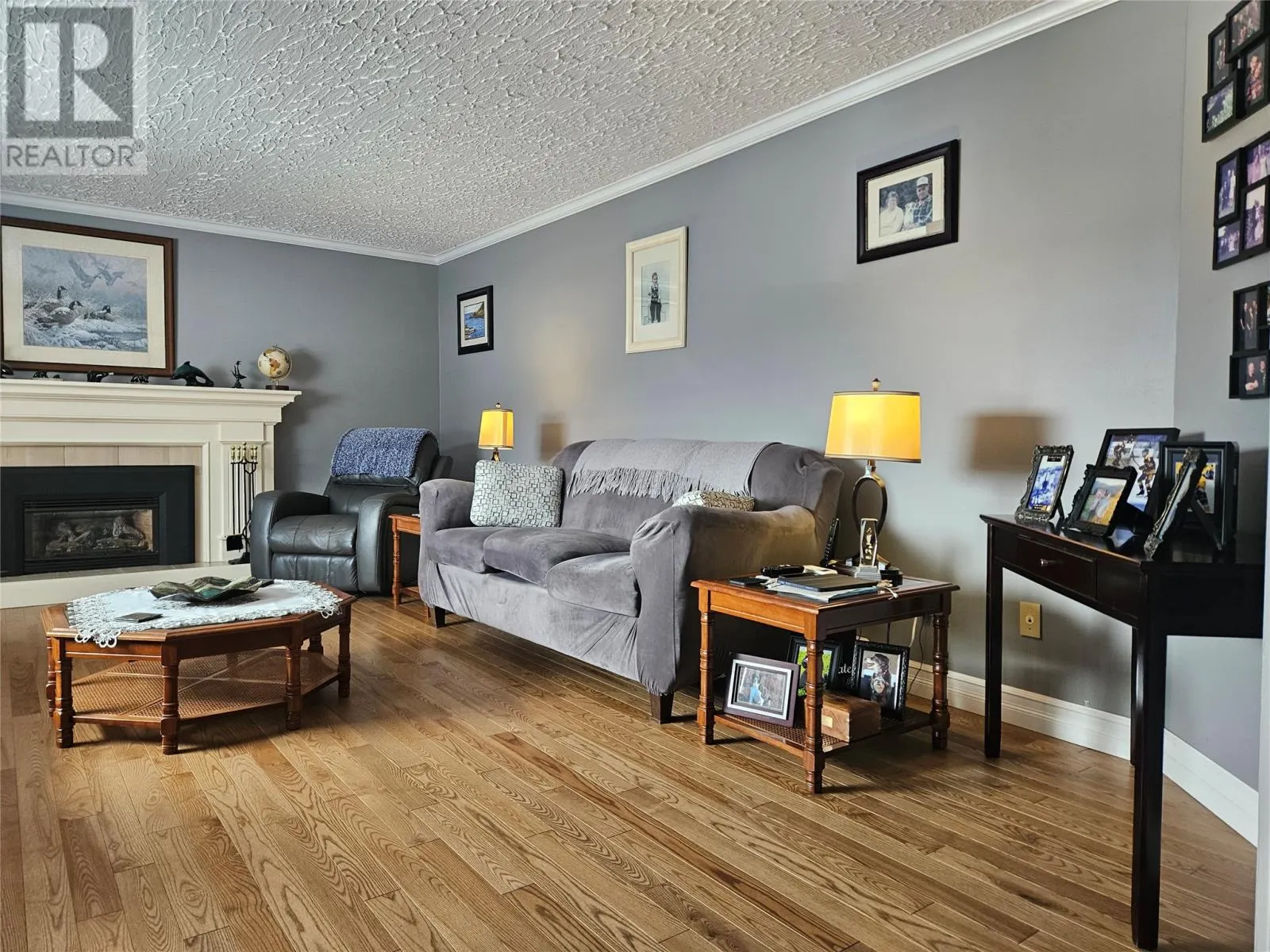 7 Dunford Place