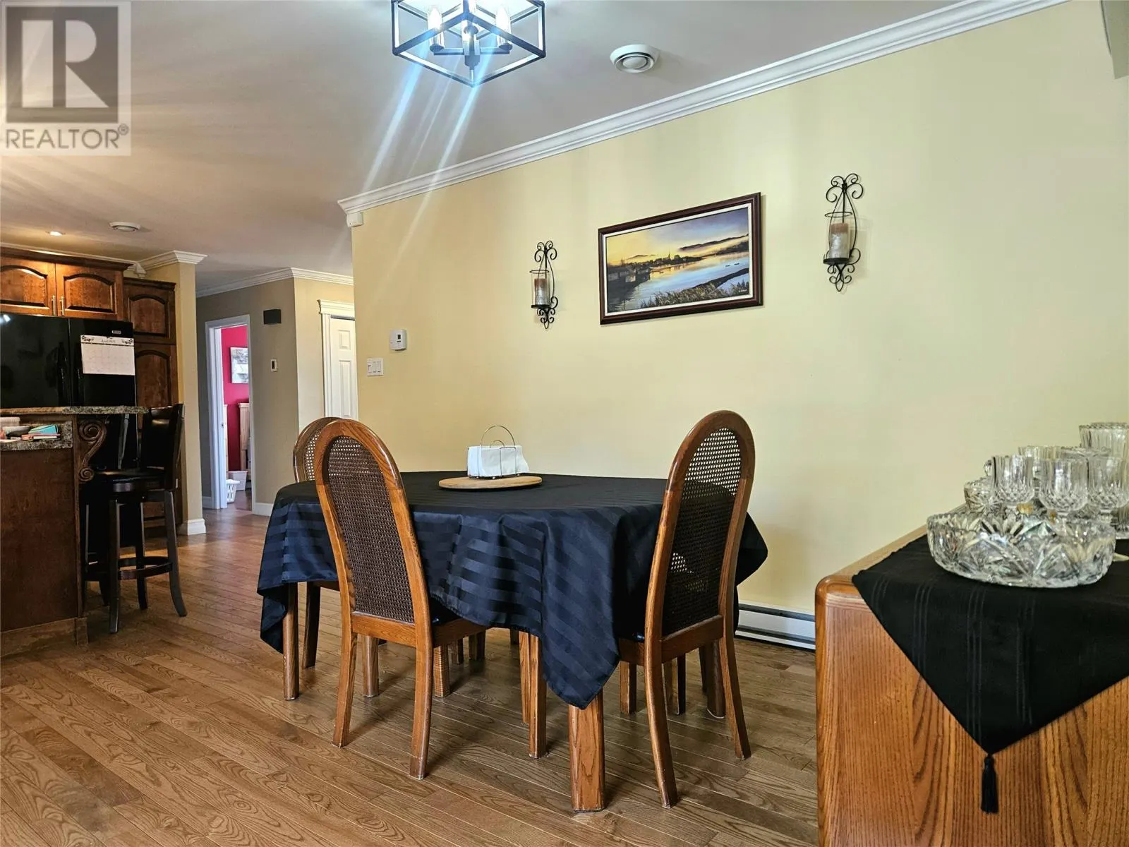 7 Dunford Place