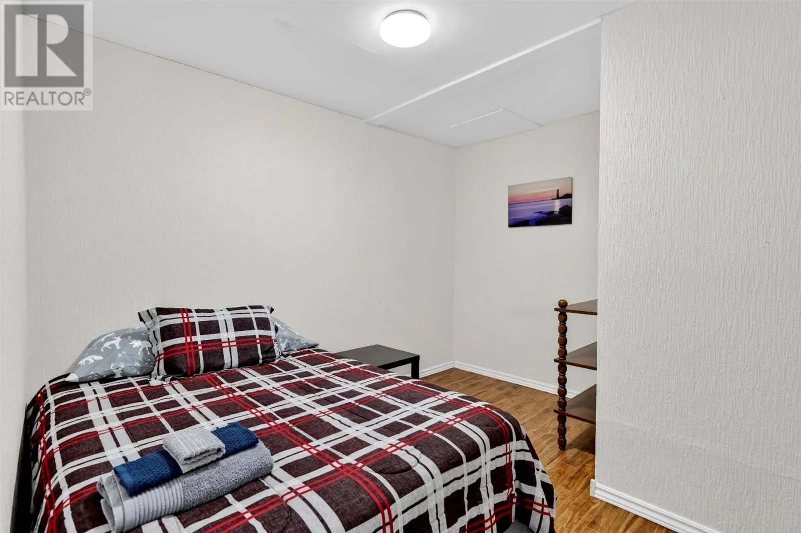 4 Kingwell Crescent