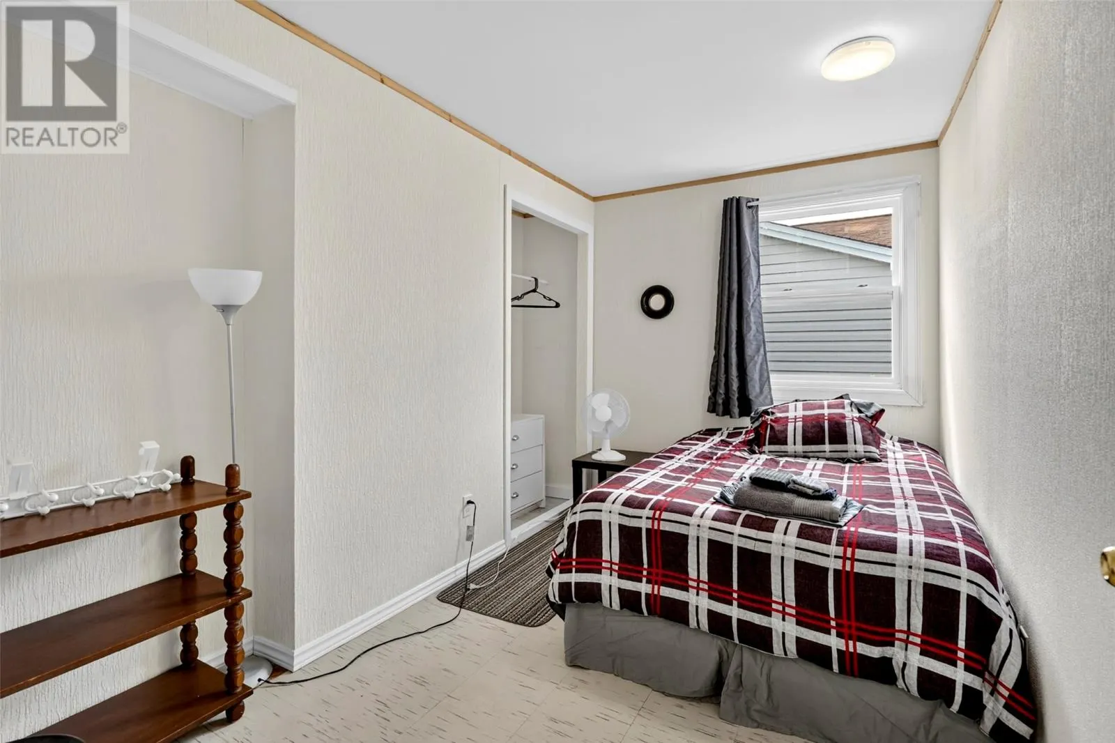 4 Kingwell Crescent