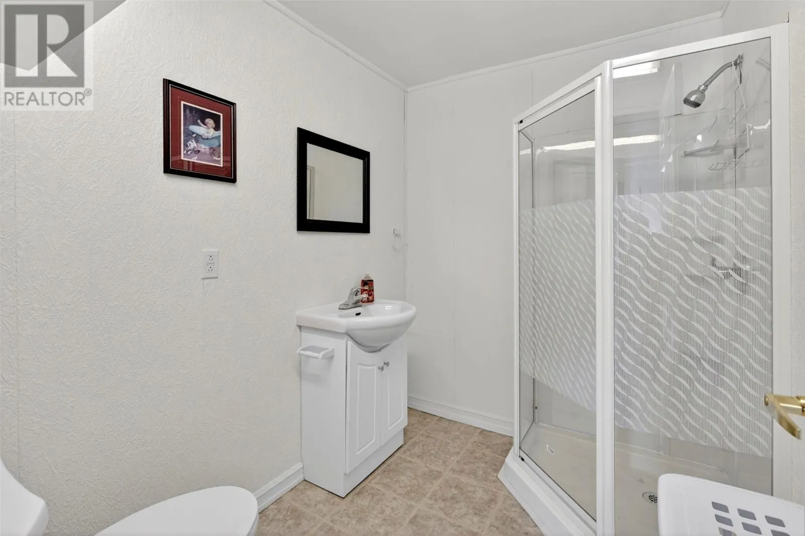 4 Kingwell Crescent