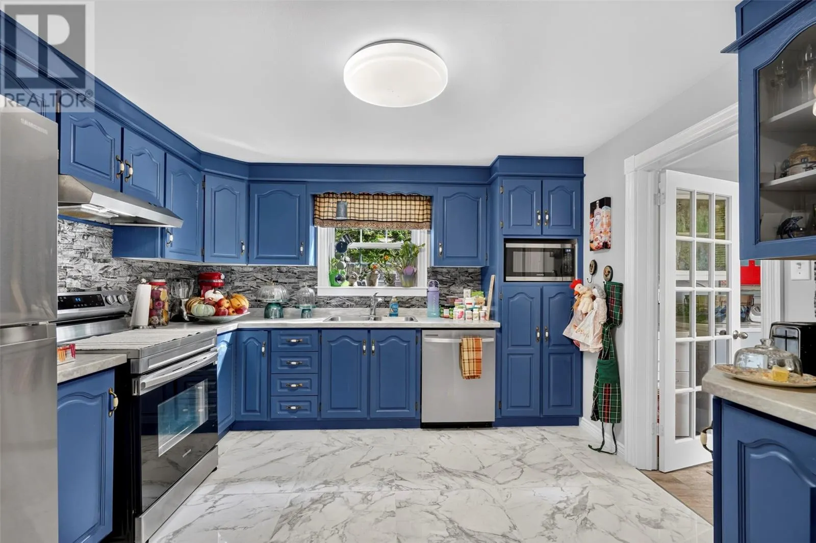 5-7 Magistrates Hill