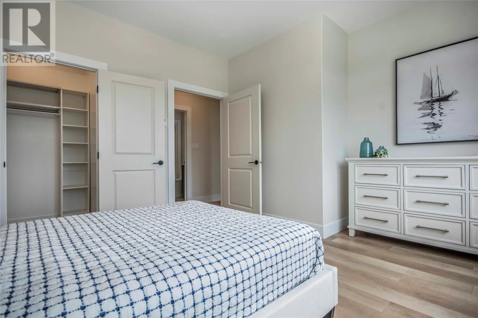 13 Reddley Place
