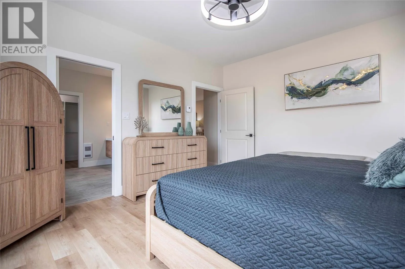 13 Reddley Place