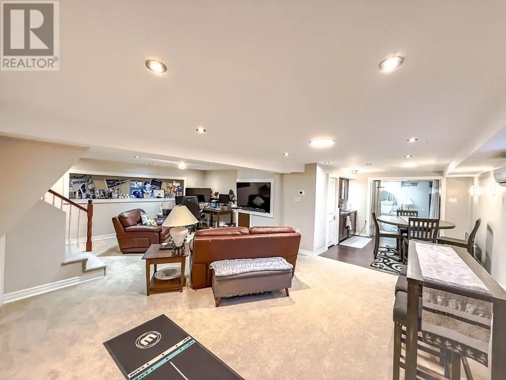 98 Greens Road