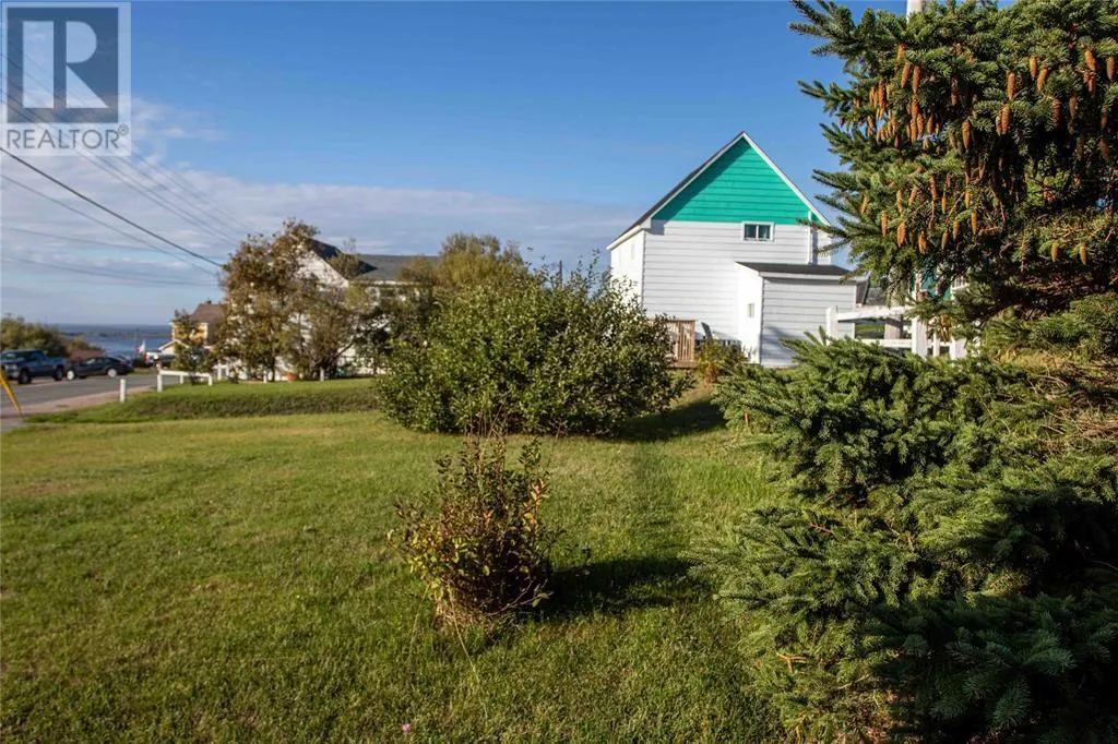 17-19 John Cabot Drive
