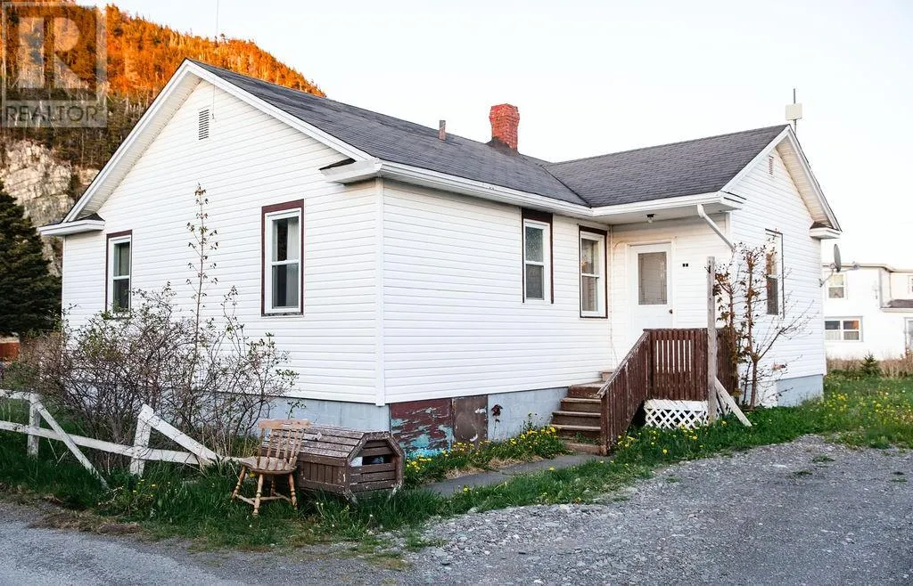 76 Orcan Drive