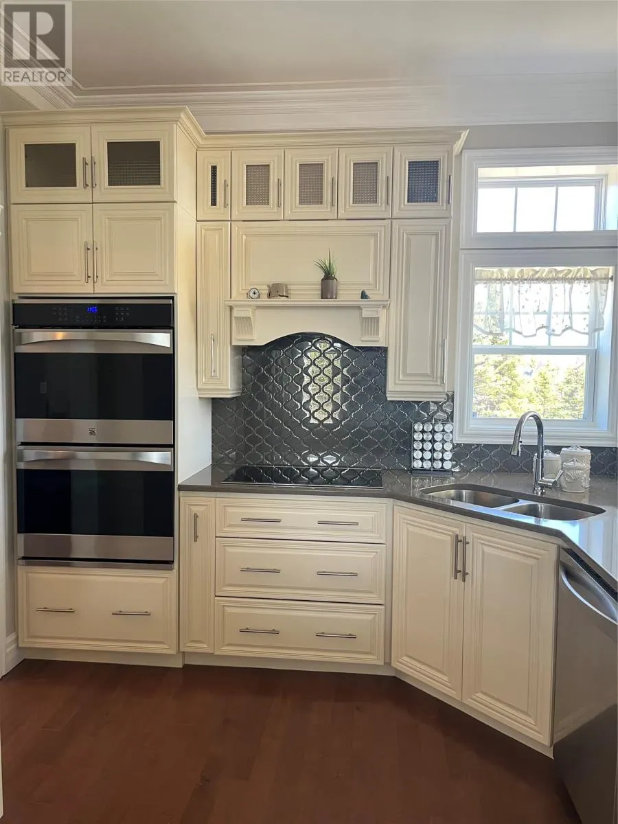 237 John Cabot Drive