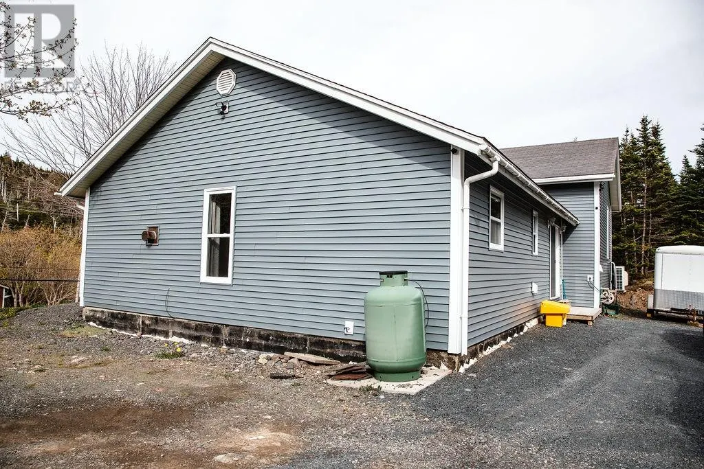 27 Main Road