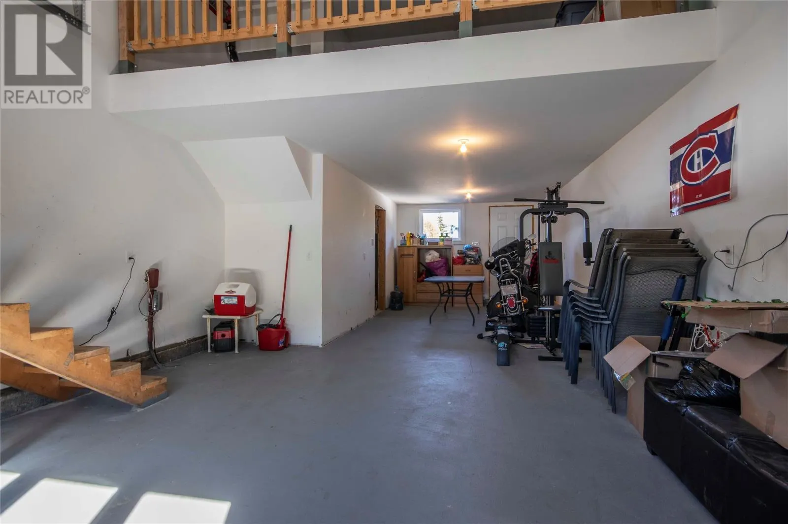 84 Farm Road