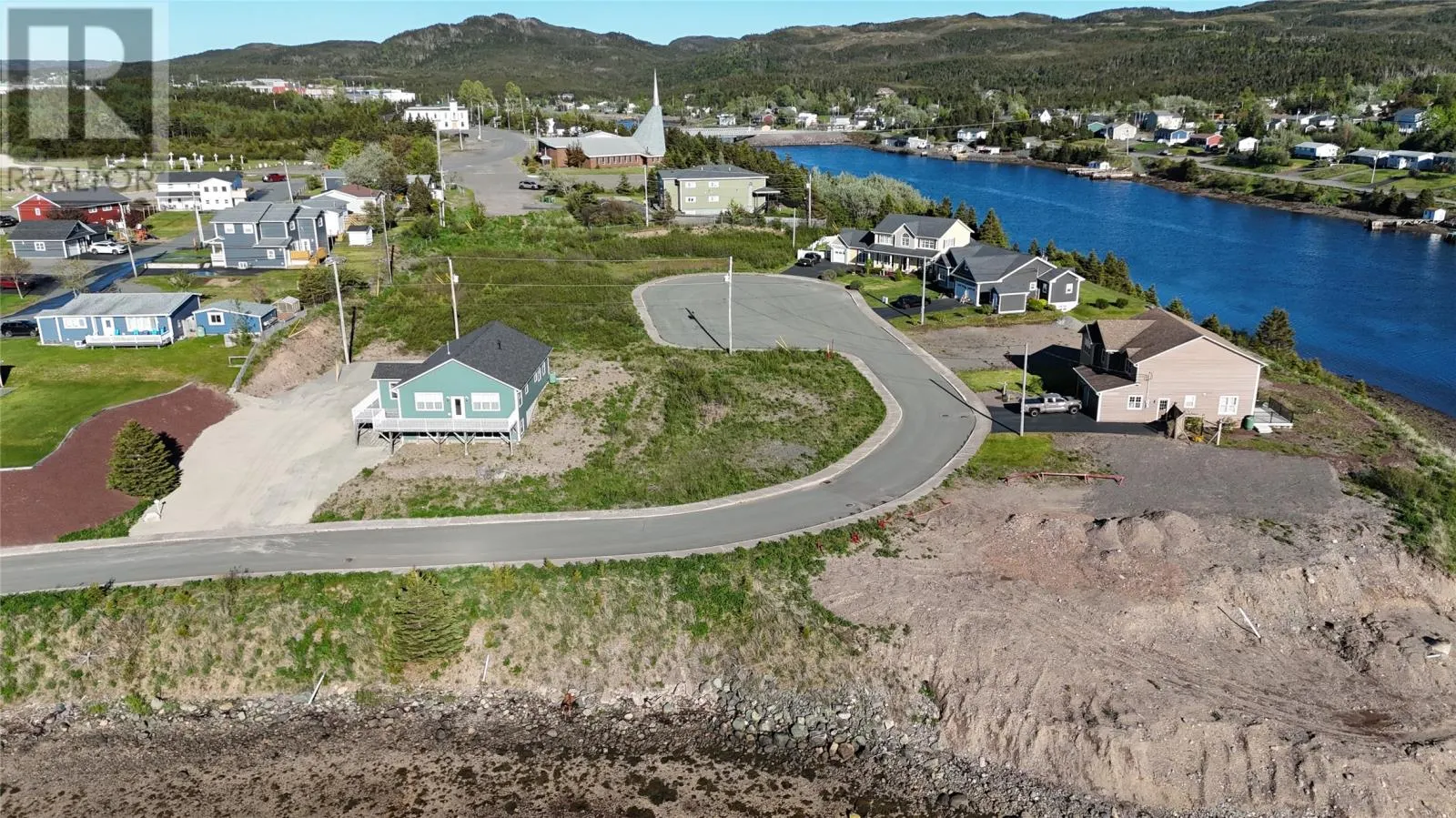 5 Baker's Cove Road