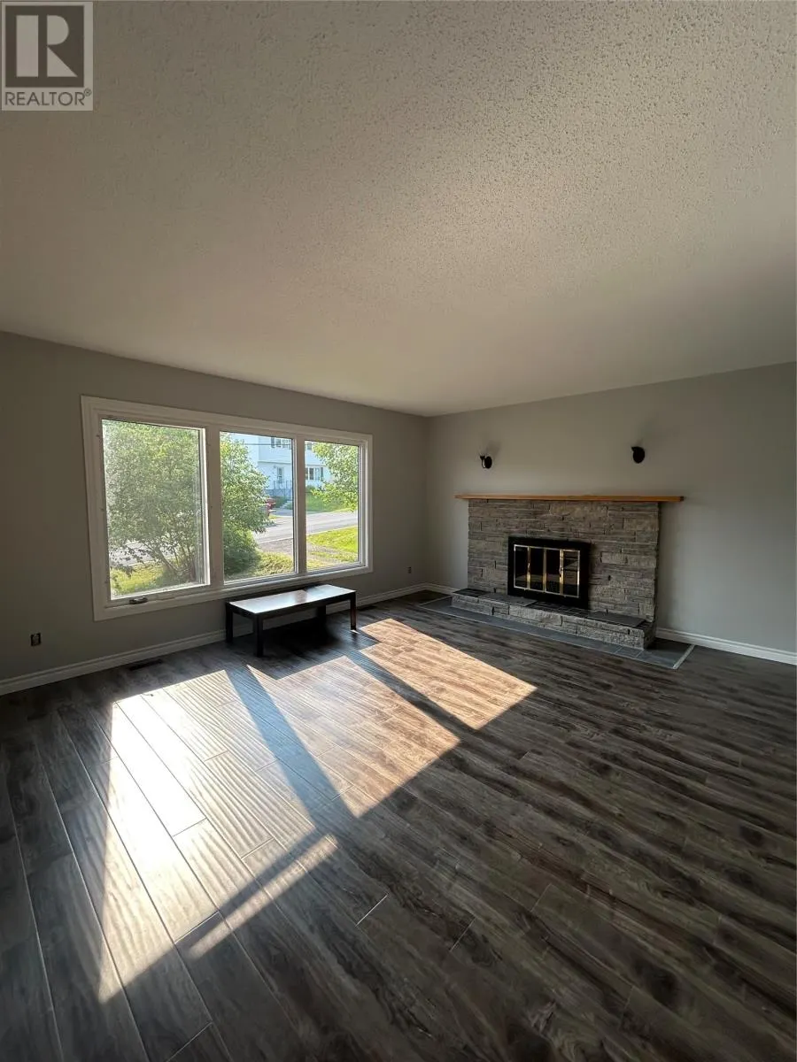 29 Emerald Avenue