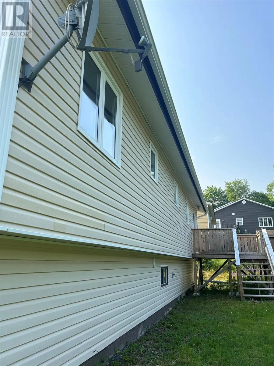 29 Emerald Avenue