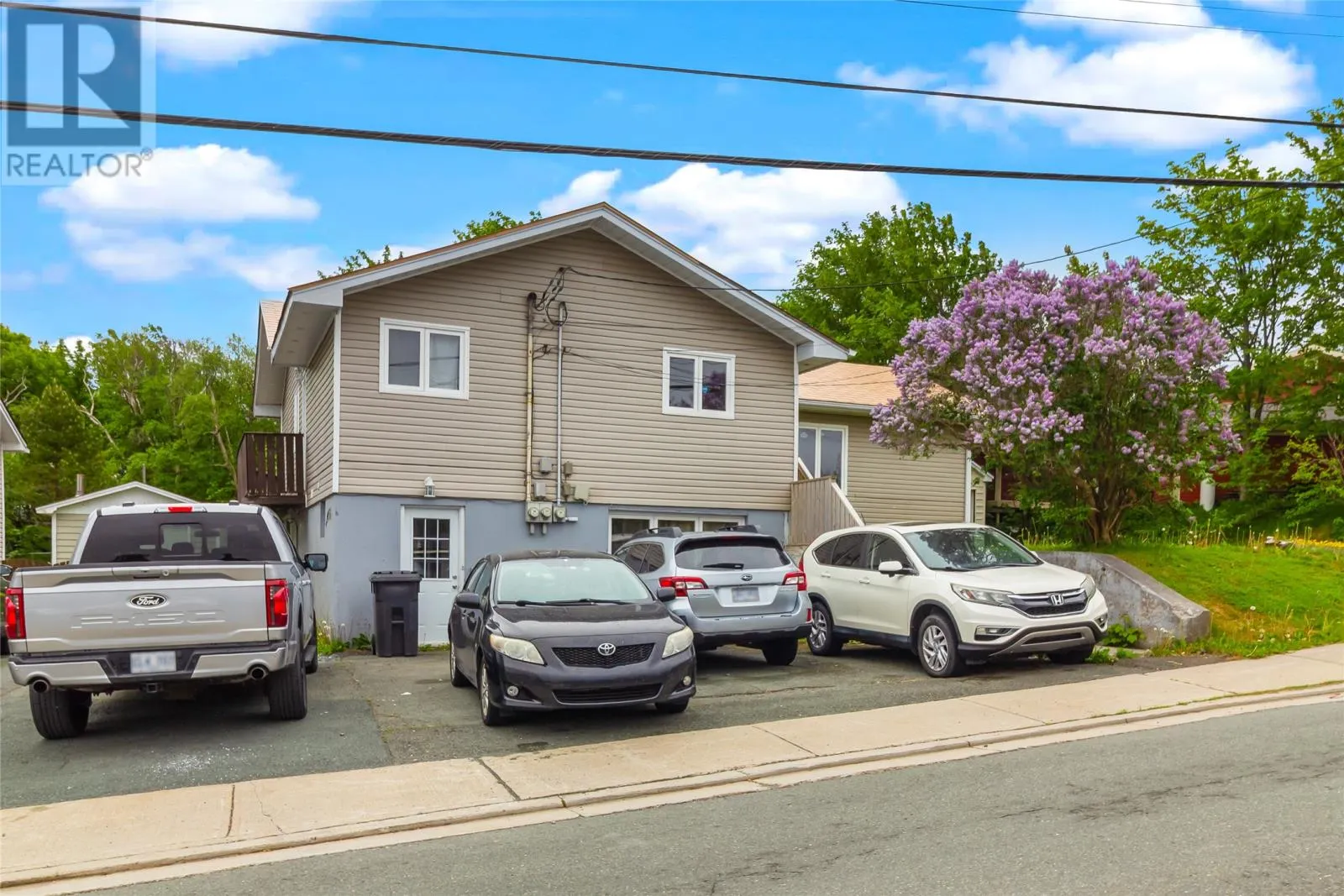 6 Riverview Avenue