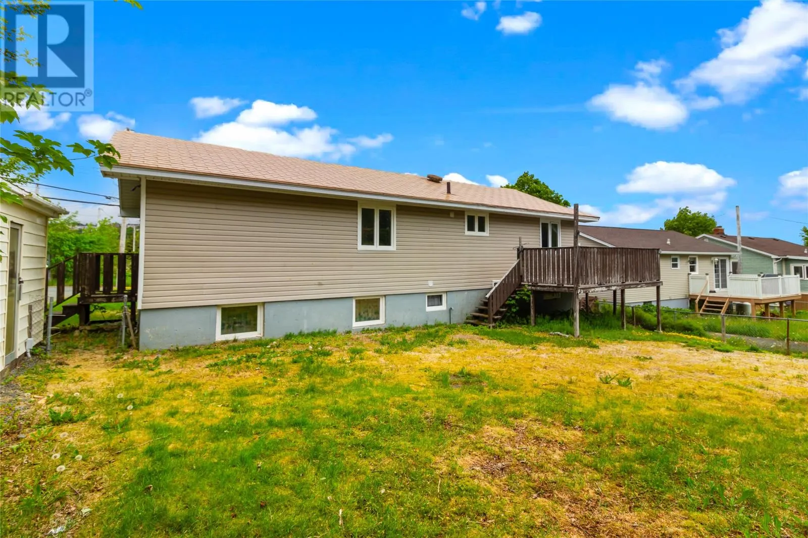 6 Riverview Avenue