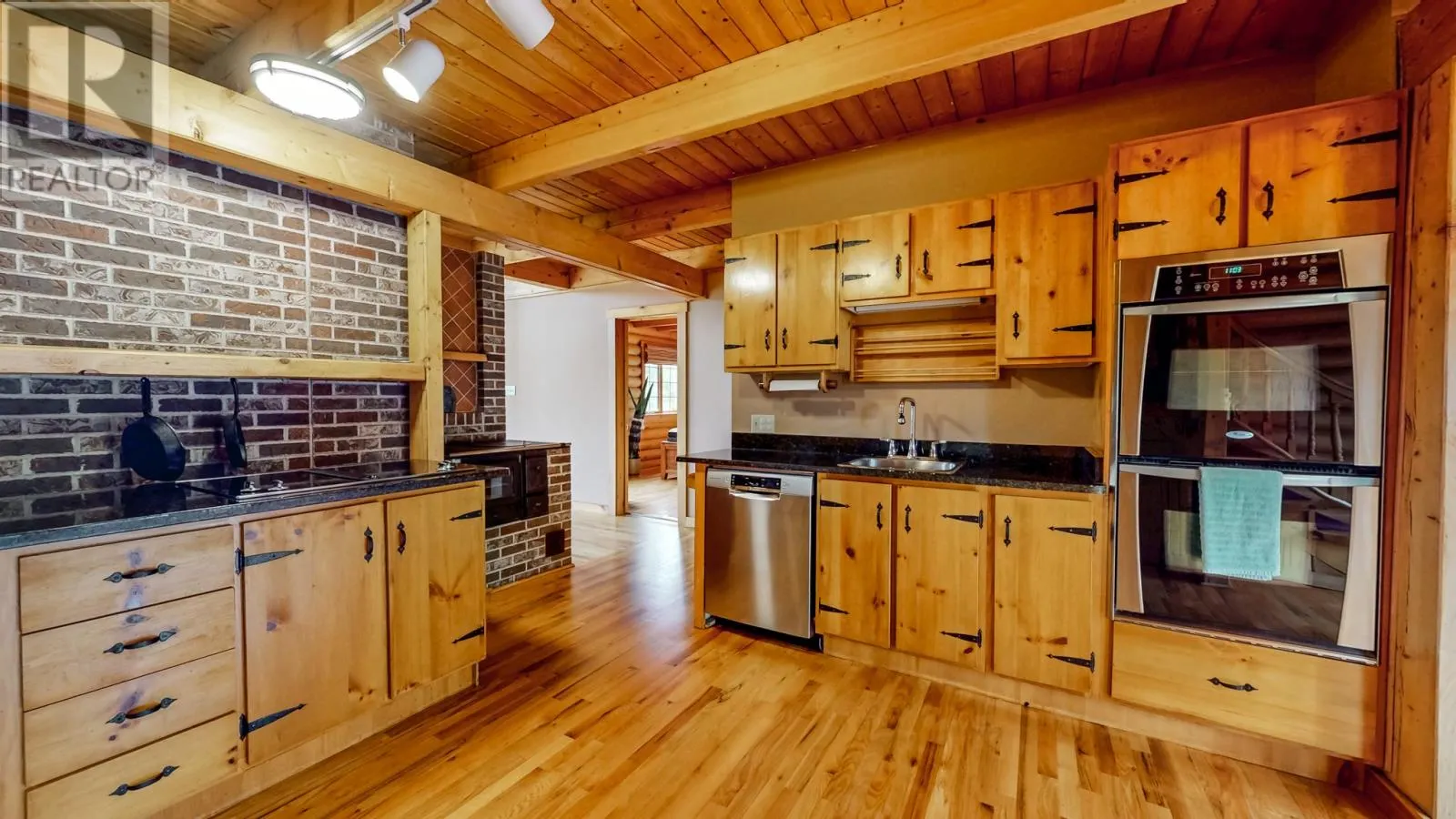 431-435 Dogberry Hill Road