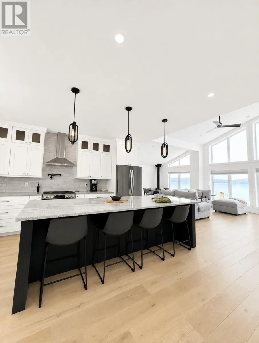 1328 Random Island Road