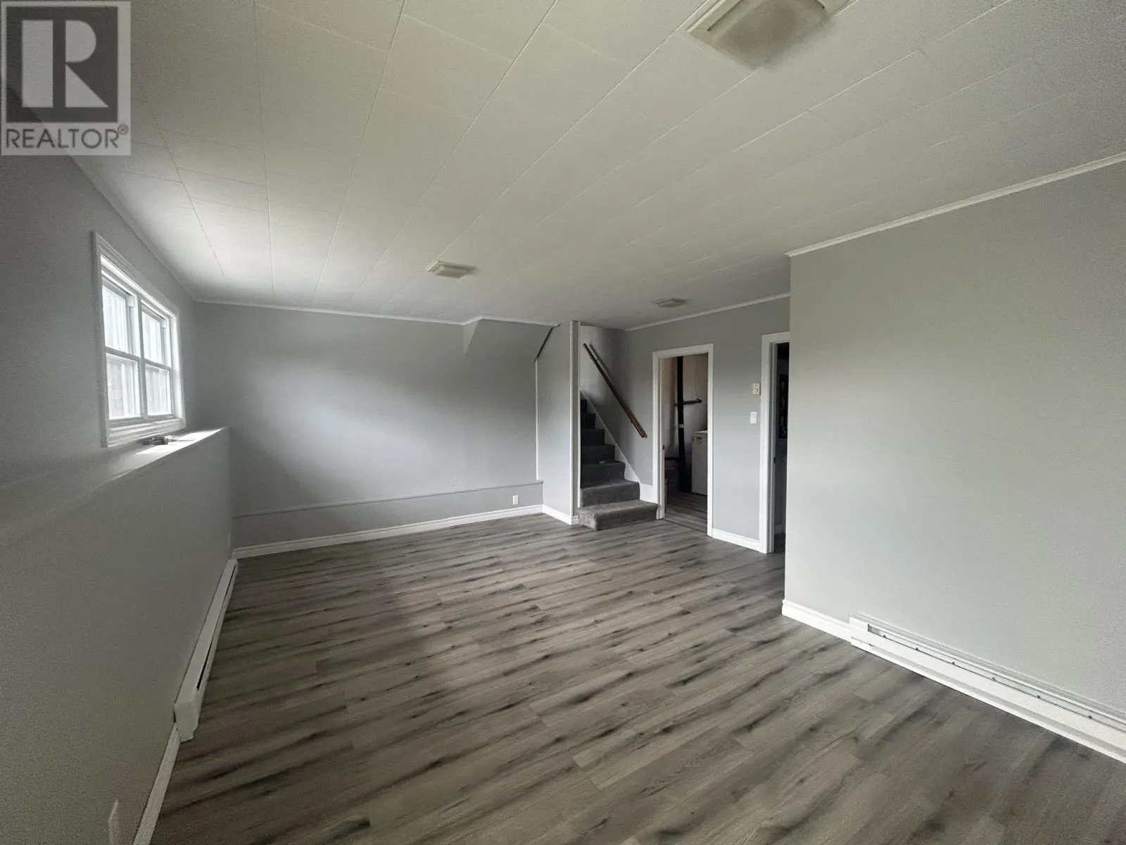 9 Valleyview Heights