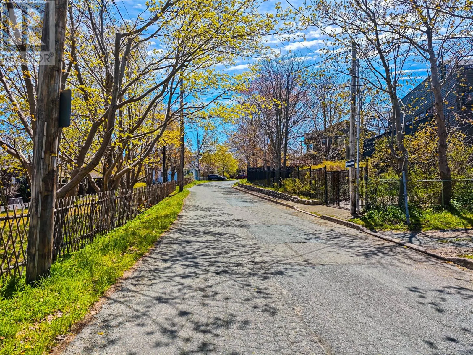 25 Parmiter's Lane