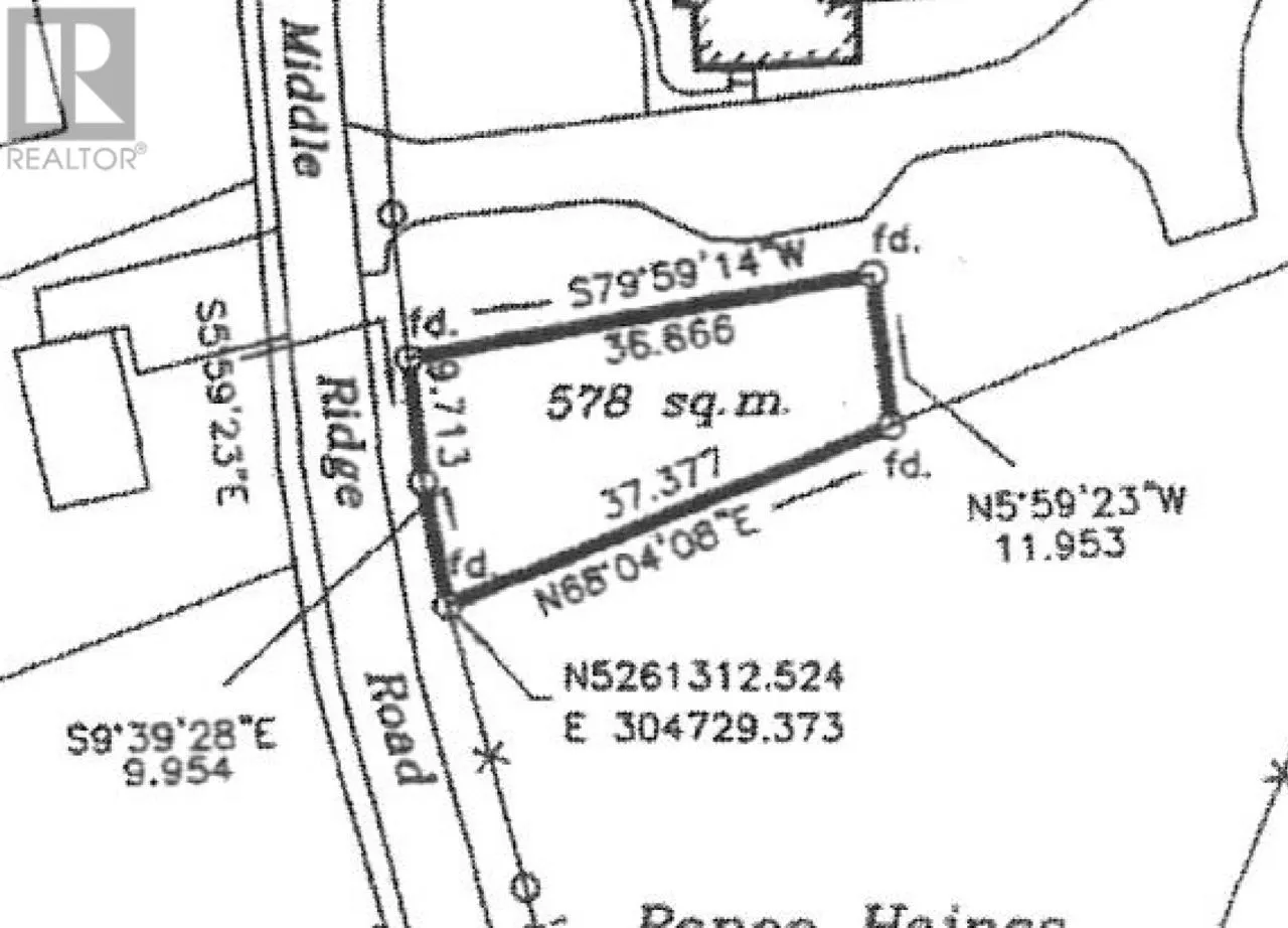 17 Middle Ridge