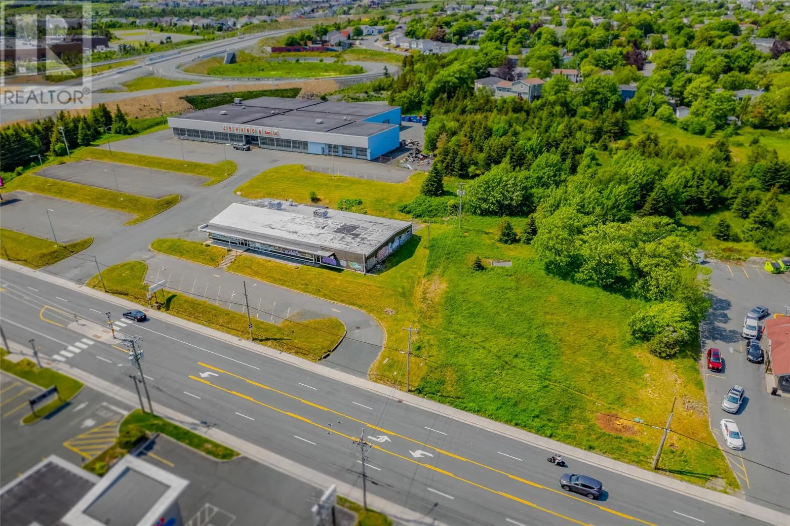680-686 Topsail Road