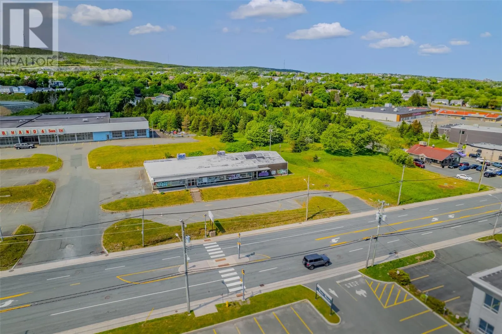 680-686 Topsail Road