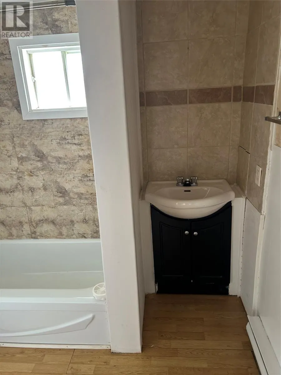 47 Gullies Road