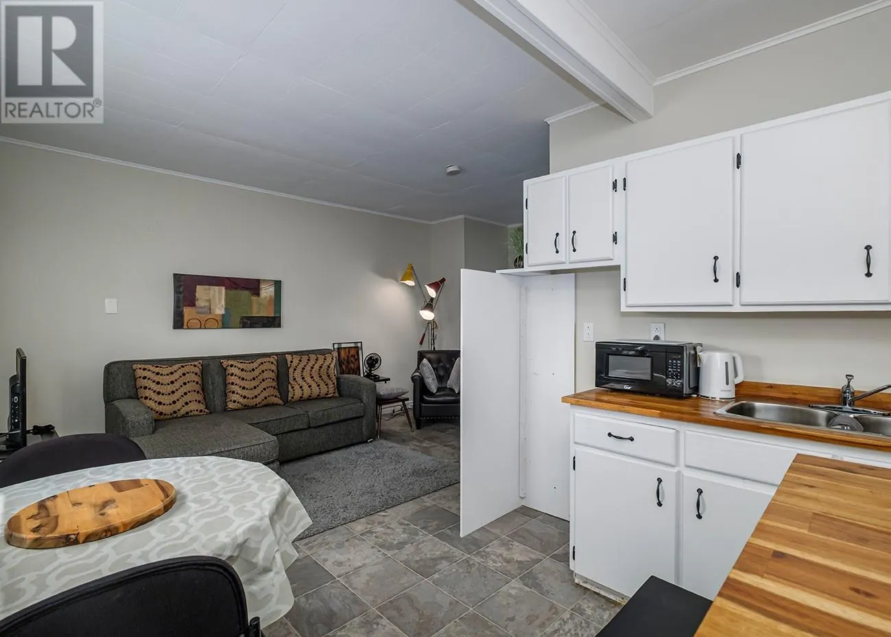 14 Freshwater Crescent