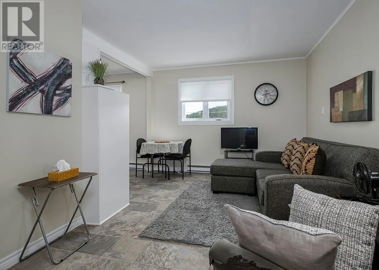 14 Freshwater Crescent