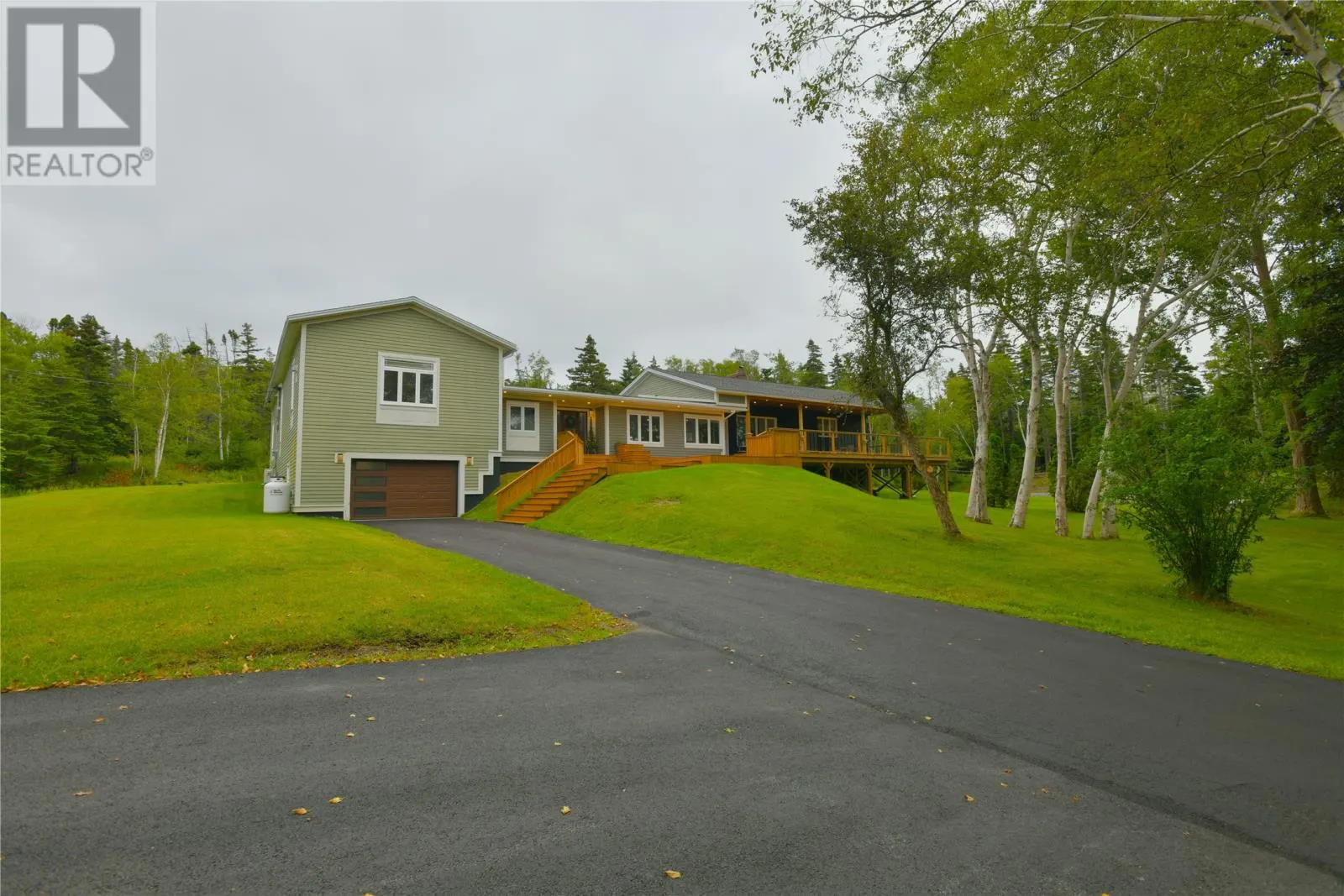 53 E Lawrence Pond Road