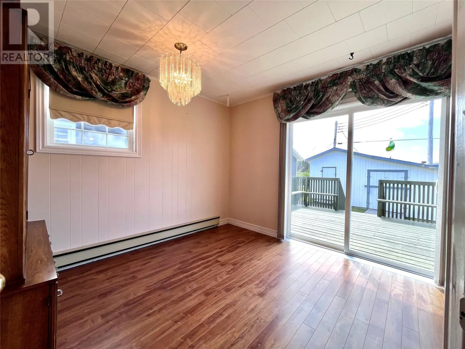 8 Evergreen Avenue