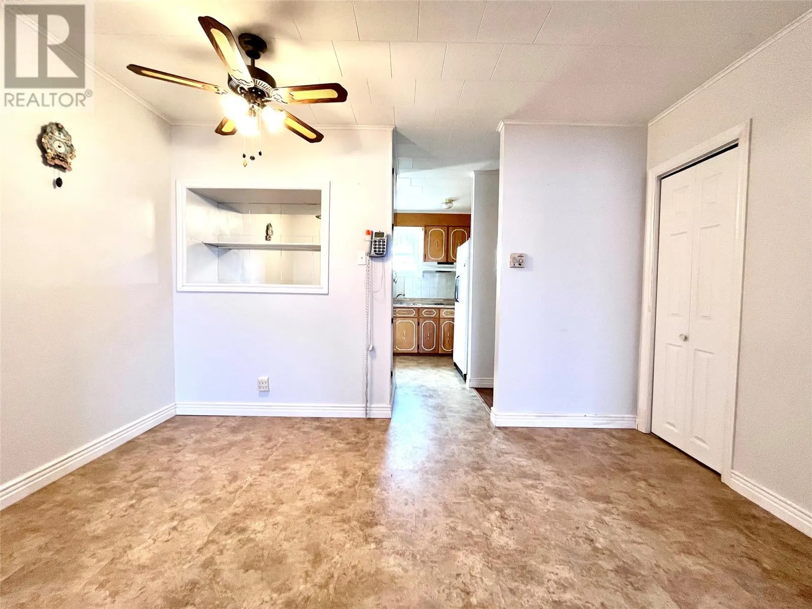 8 Evergreen Avenue