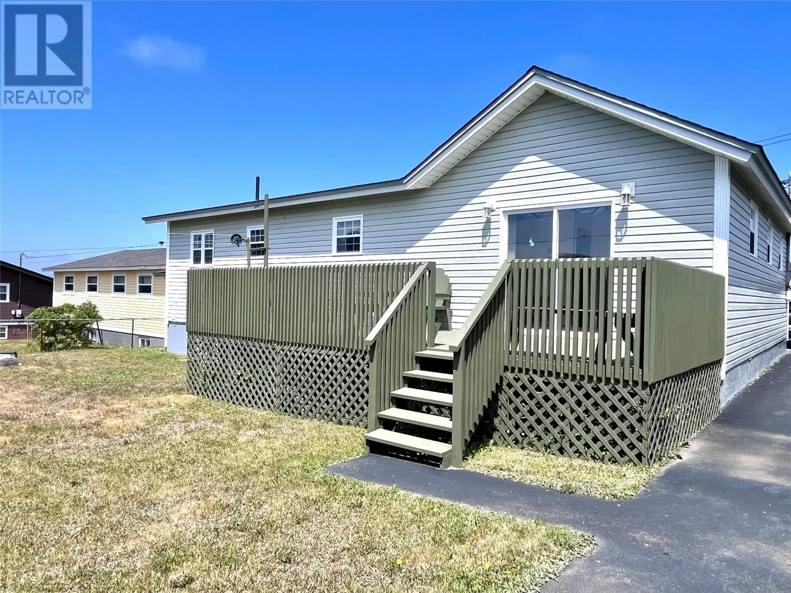 8 Evergreen Avenue